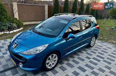 Универсал Peugeot 207 2009 в Мукачево