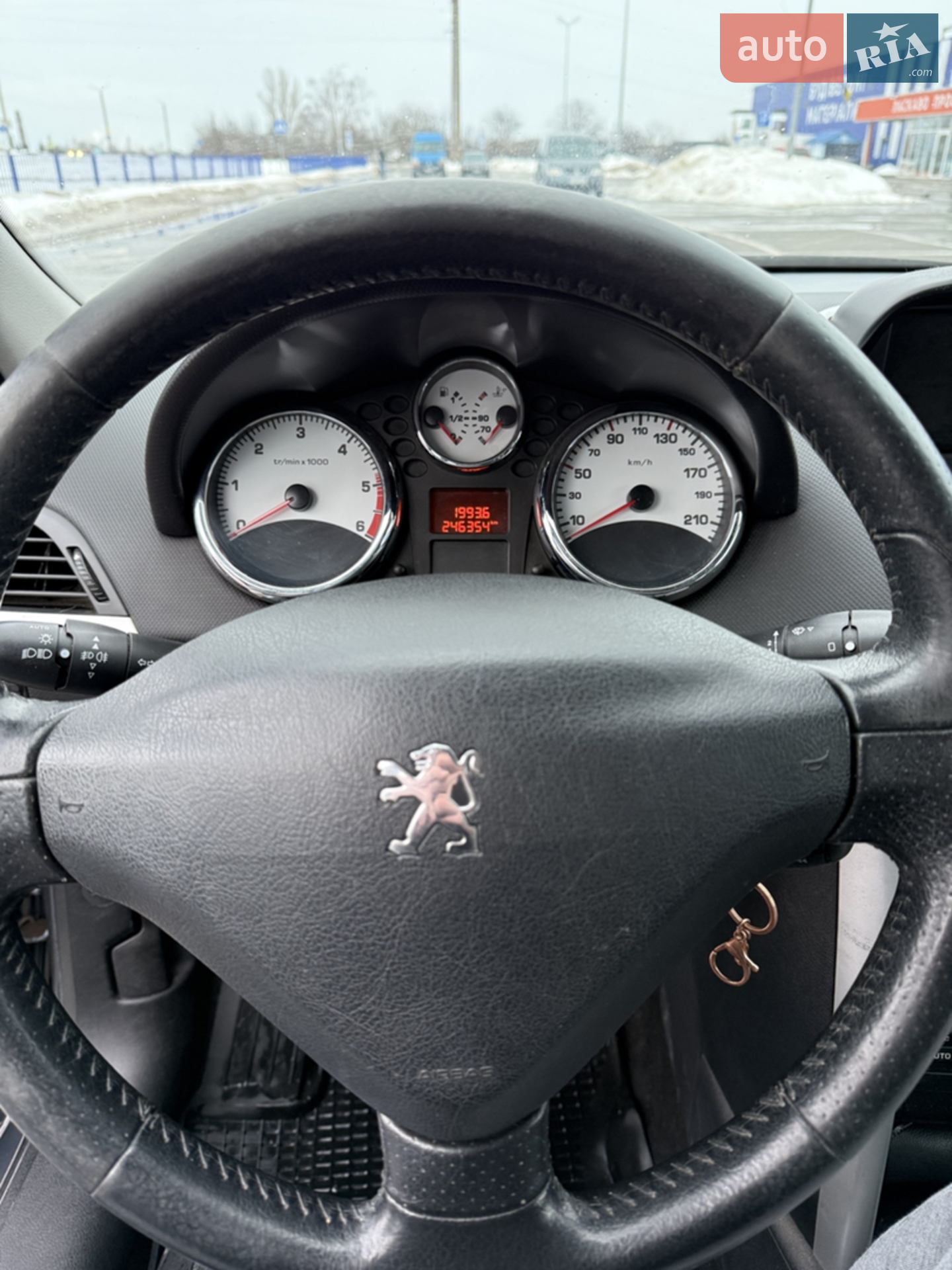 2011 Peugeot 207 - мініатюра 8