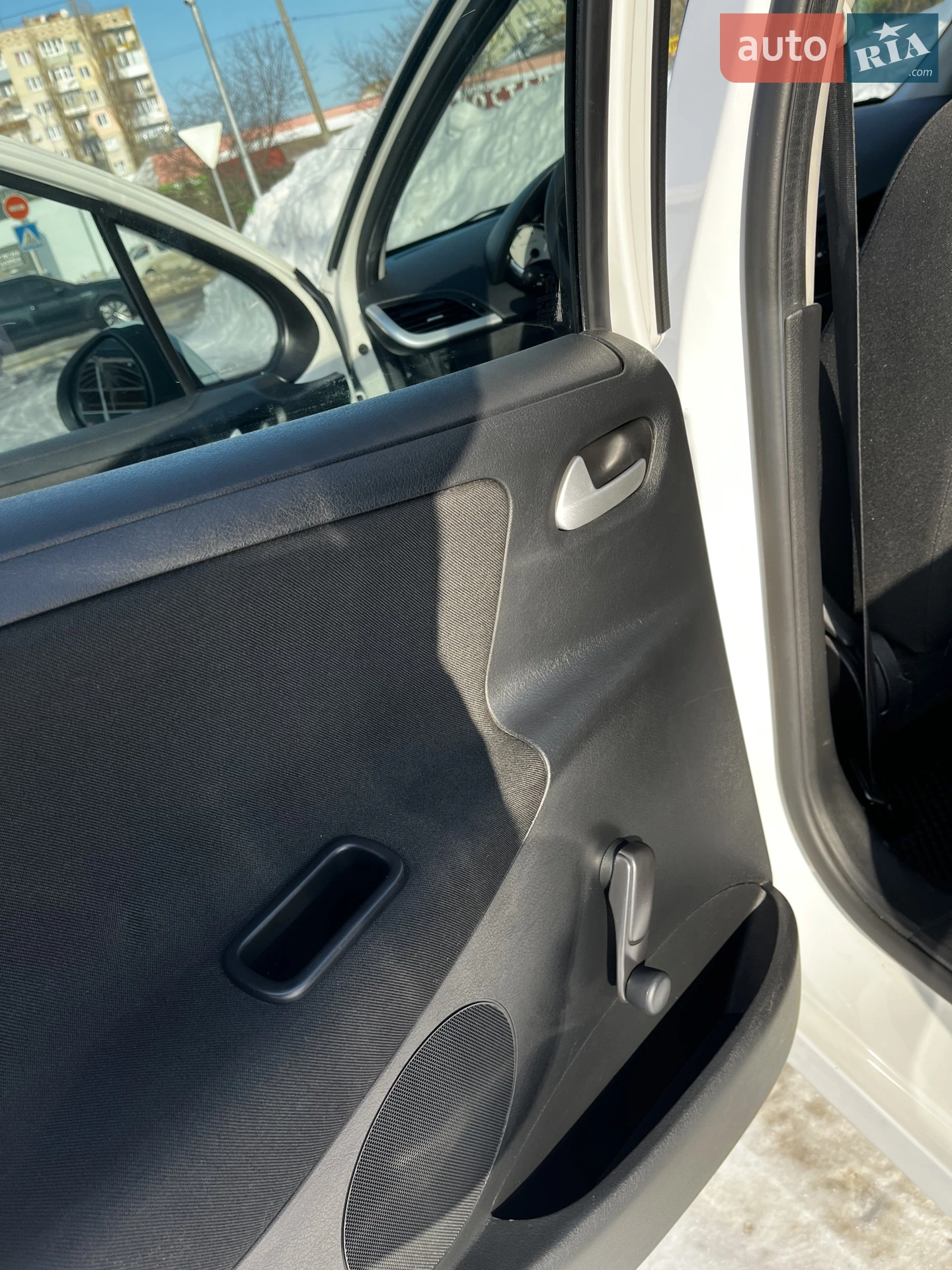 2011 Peugeot 207 - мініатюра 21