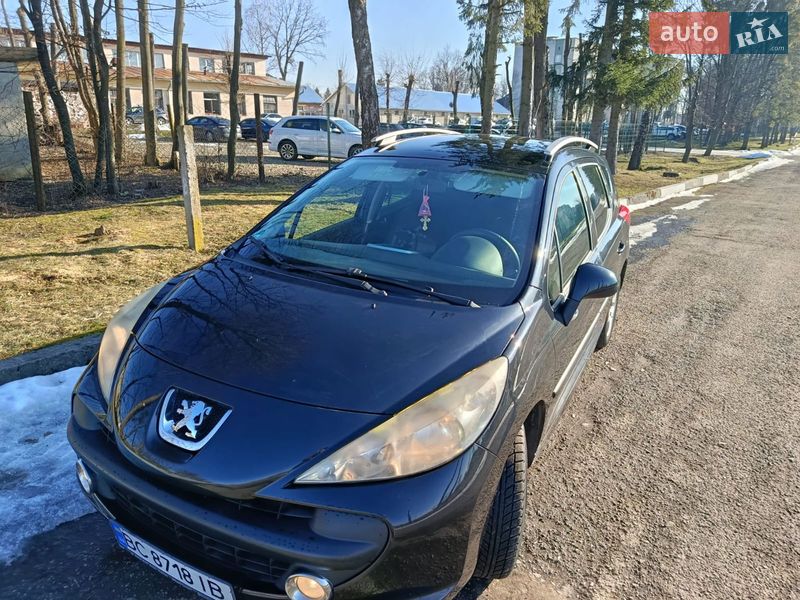 Универсал Peugeot 207 2009 в Стрые