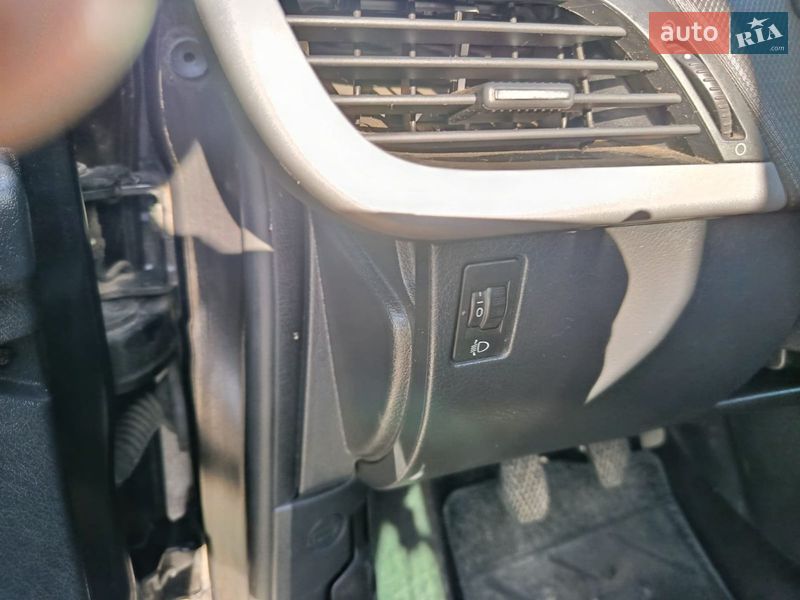 Универсал Peugeot 207 2009 в Стрые