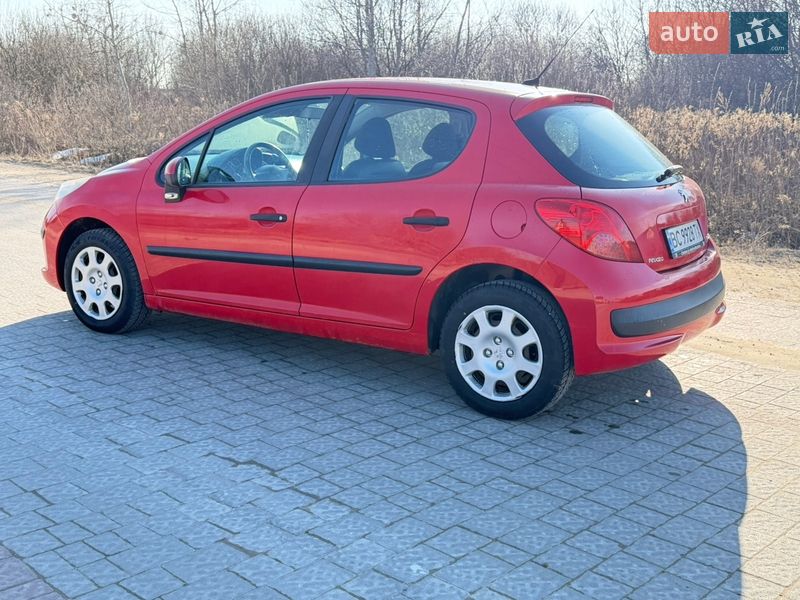 Хэтчбек Peugeot 207 2007 в Львове
