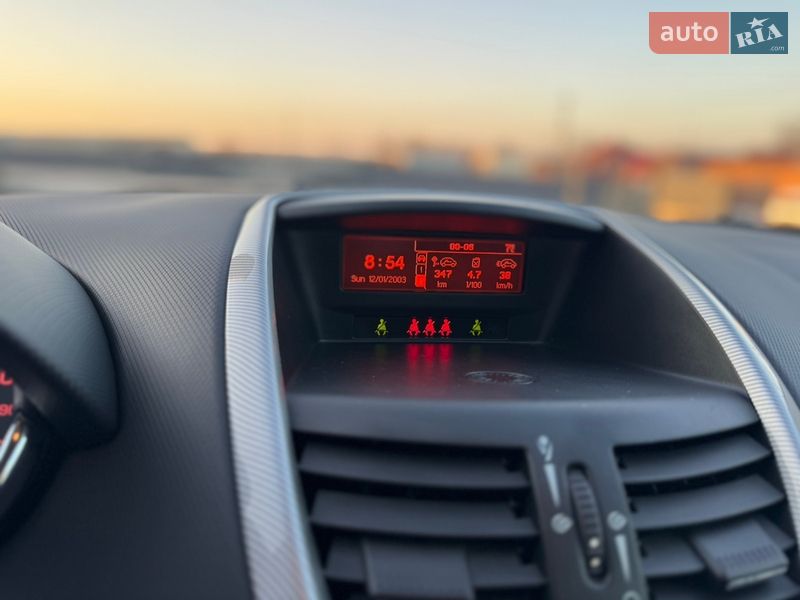 Хетчбек Peugeot 207 2006 в Рівному