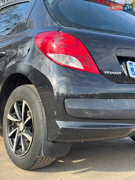 Хэтчбек Peugeot 207 2012 в Киеве фото 24 Хэтчбек Peugeot 207 2012 в Киеве