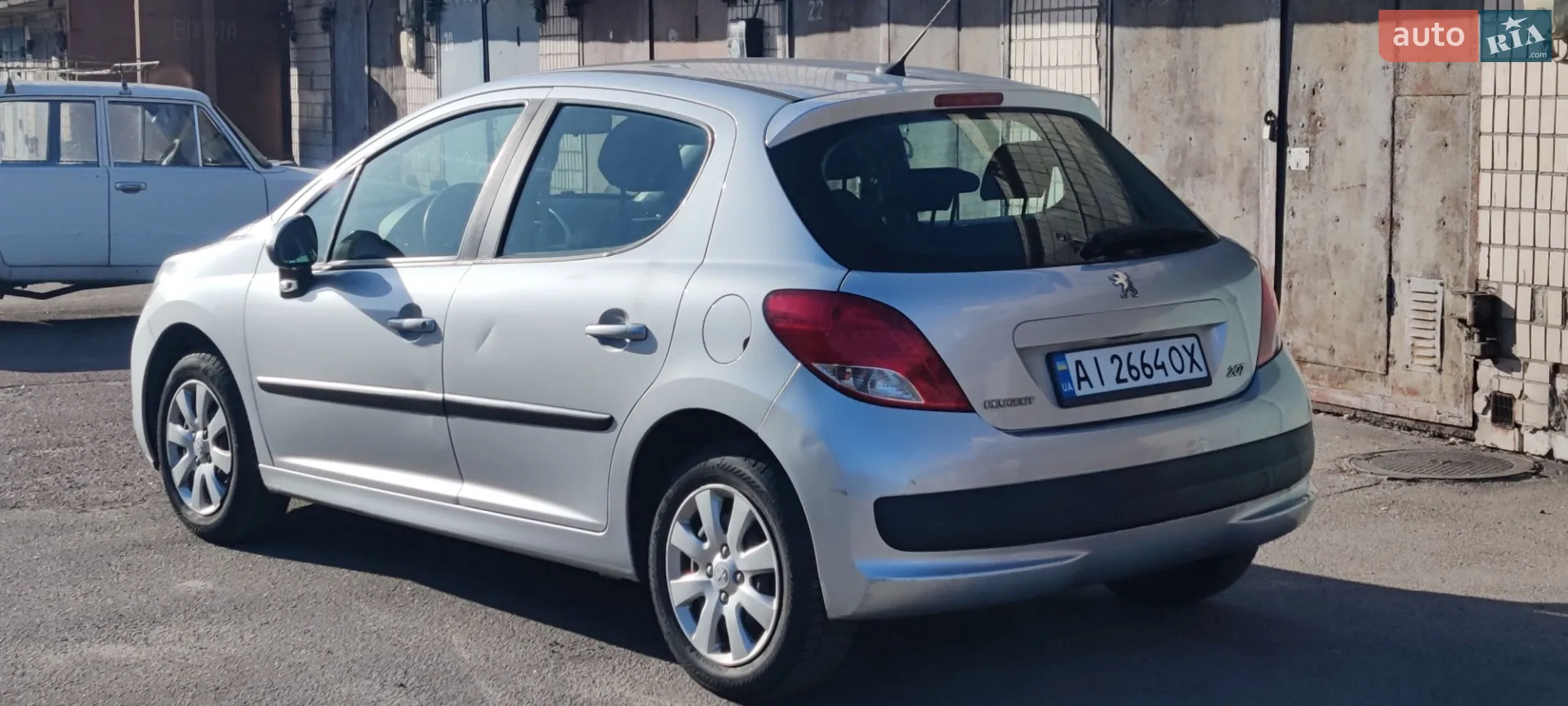 2010 Peugeot 207 - мініатюра 11