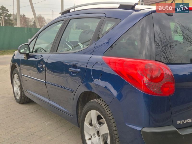 Універсал Peugeot 207 2009 в Дублянах