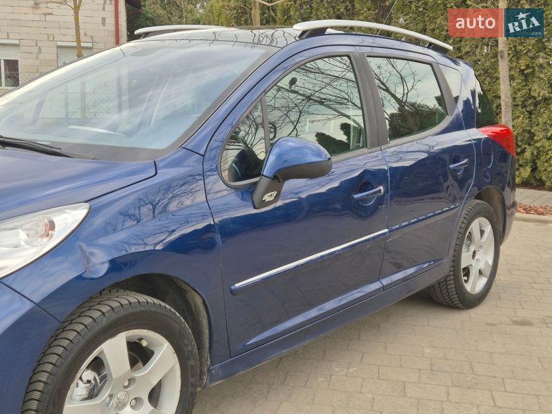 Універсал Peugeot 207 2009 в Дублянах