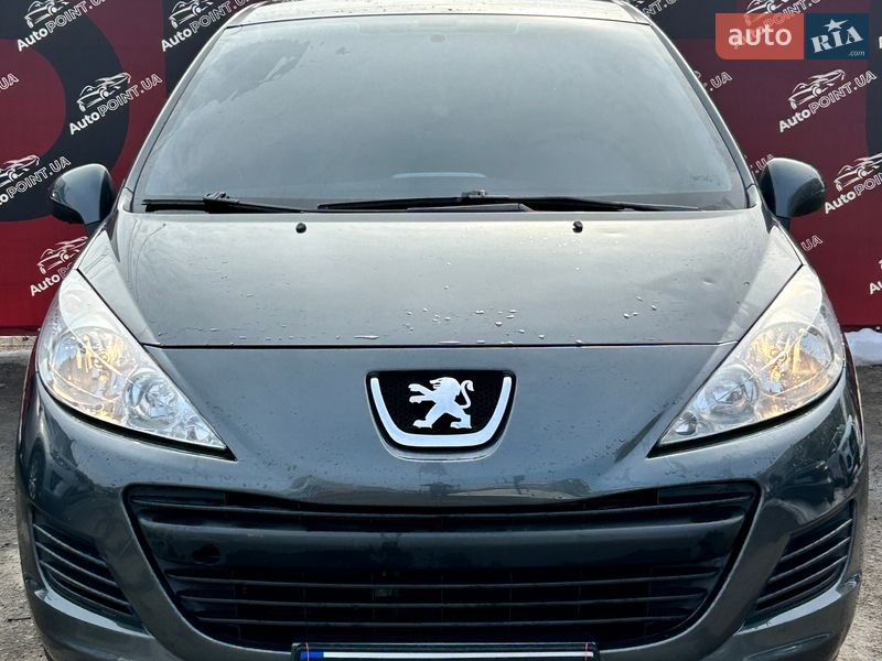Хетчбек Peugeot 207 2010 в Сумах