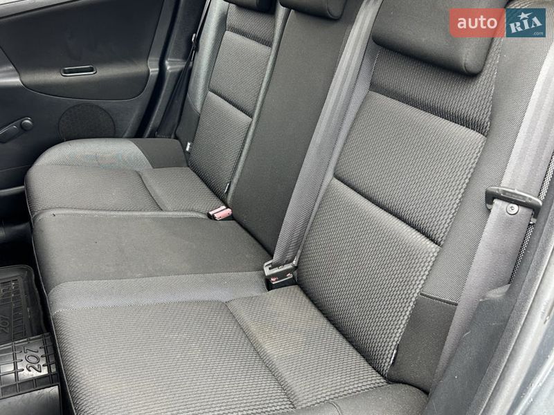 Хетчбек Peugeot 207 2010 в Сумах