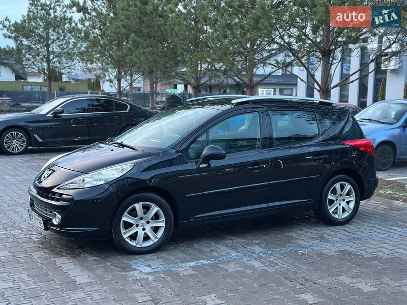 Универсал Peugeot 207 2009 в Ровно