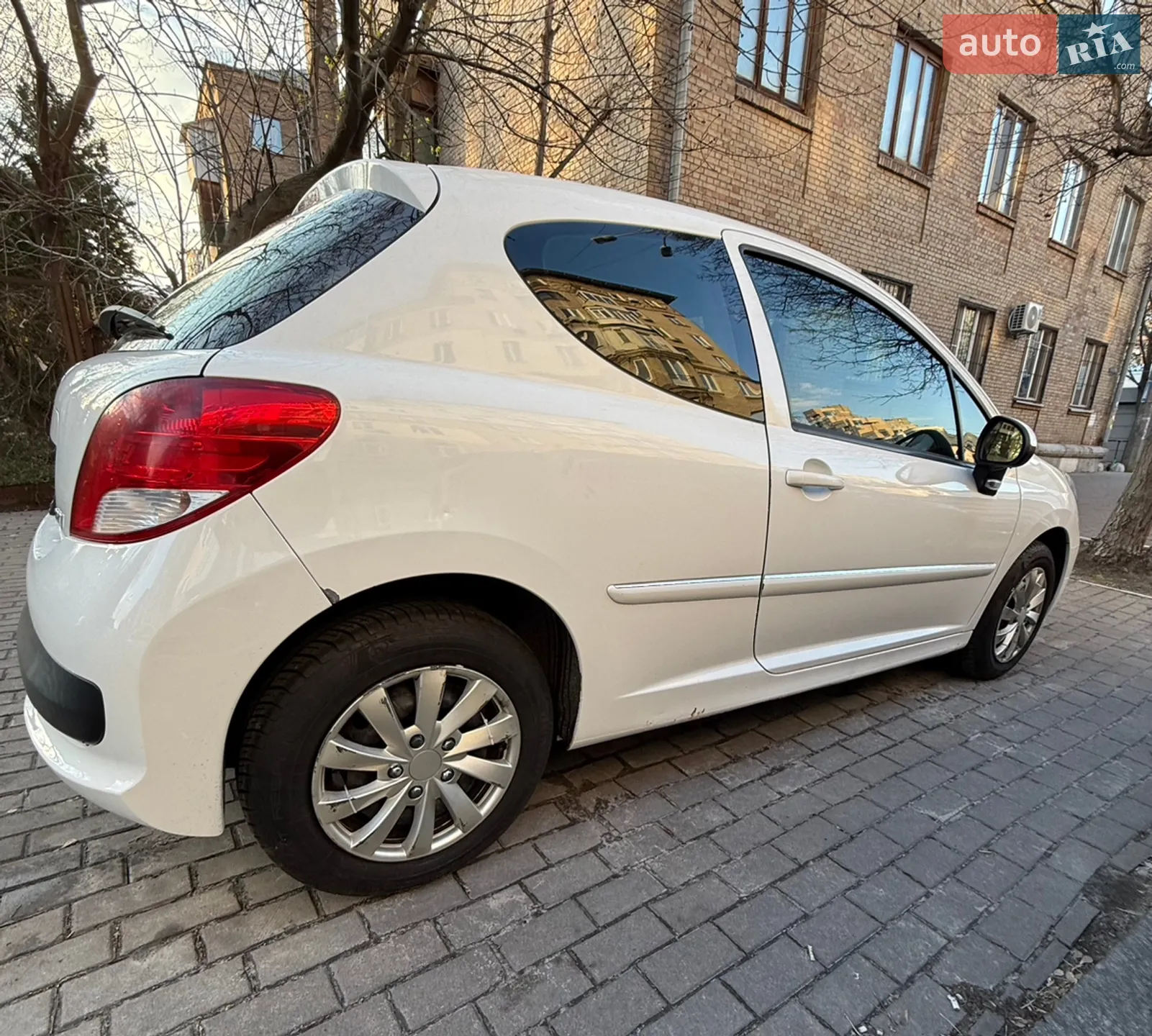 2011 Peugeot 207 - мініатюра 3