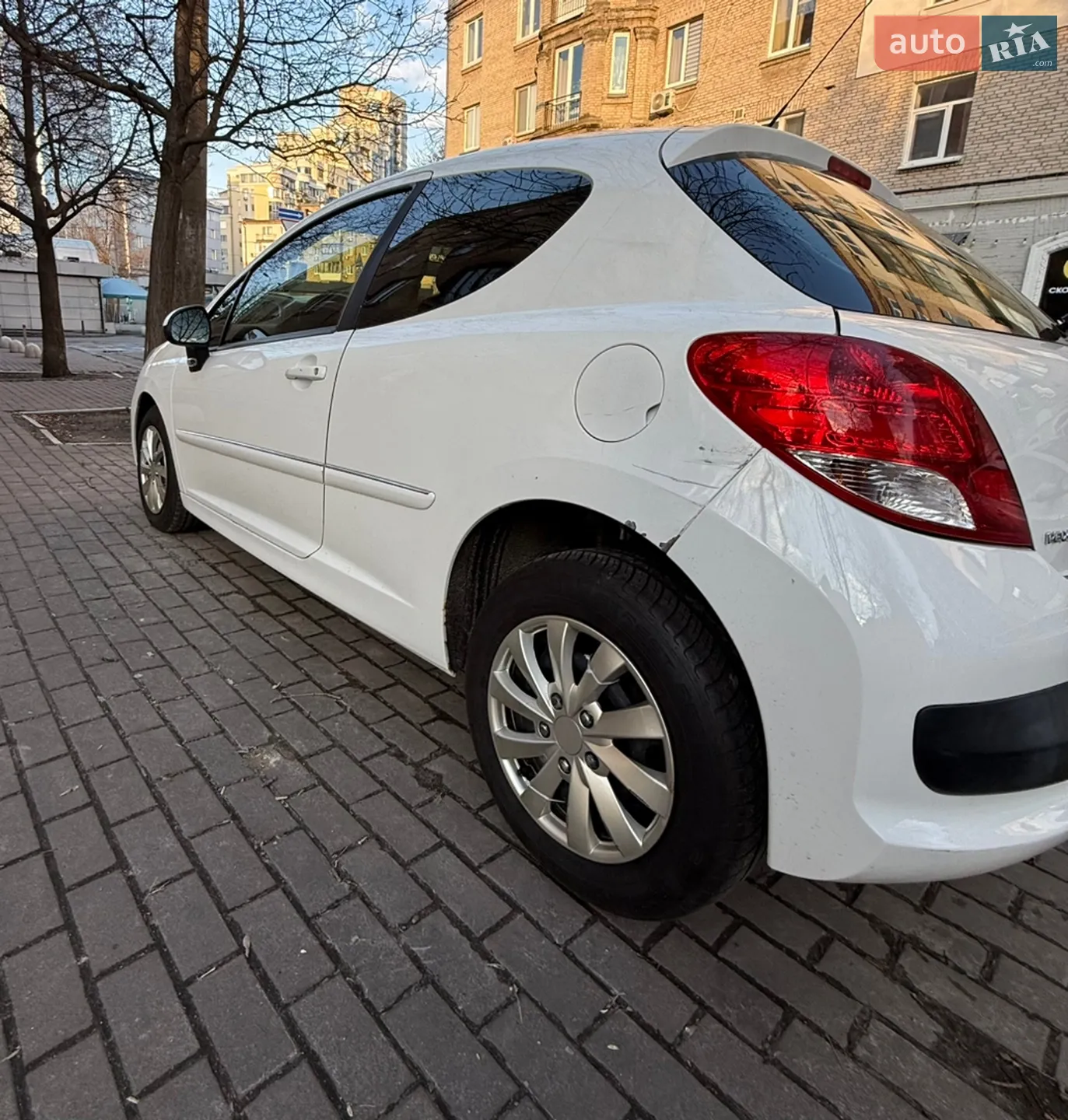 2011 Peugeot 207 - мініатюра 4