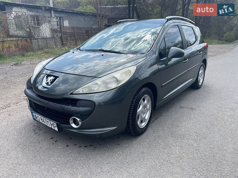 Peugeot 207 2009