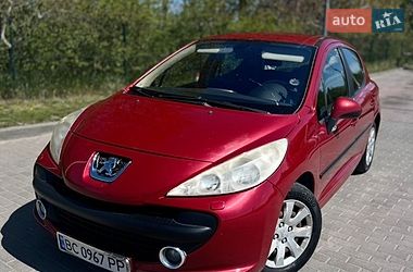 Хэтчбек Peugeot 207 2008 в Львове