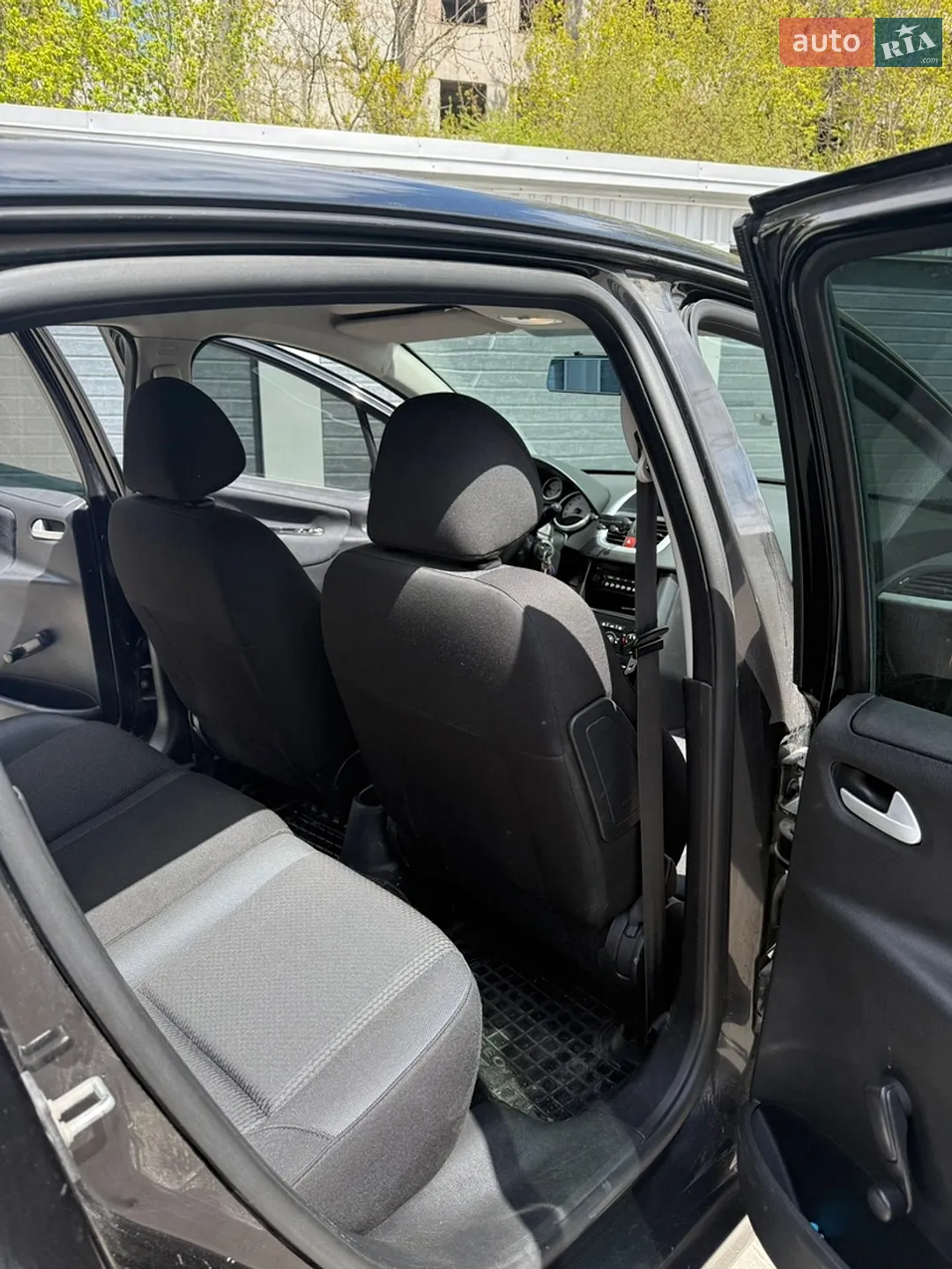 2010 Peugeot 207 - мініатюра 7