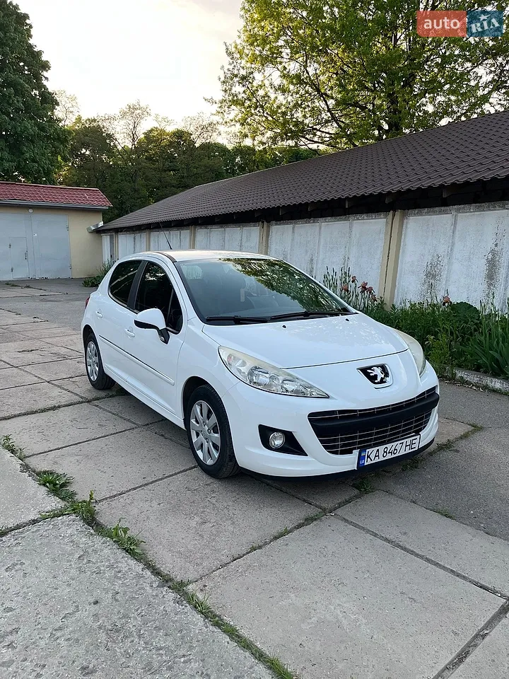 2011 Peugeot 207 - мініатюра 11