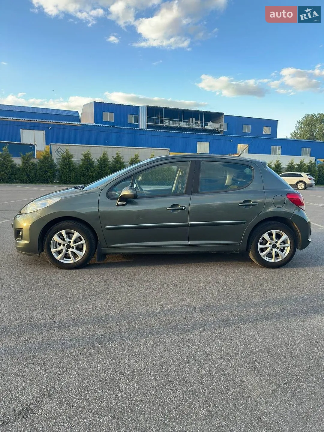 2010 Peugeot 207 - мініатюра 10