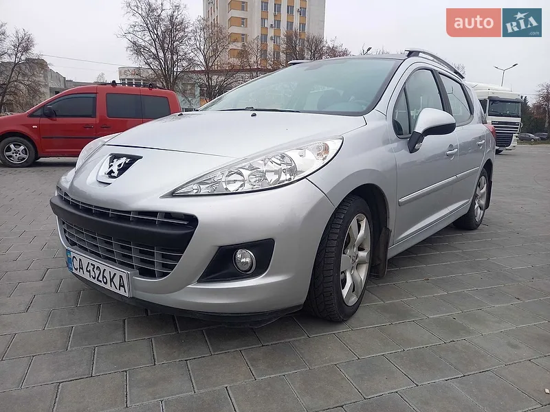 Peugeot 207 2011