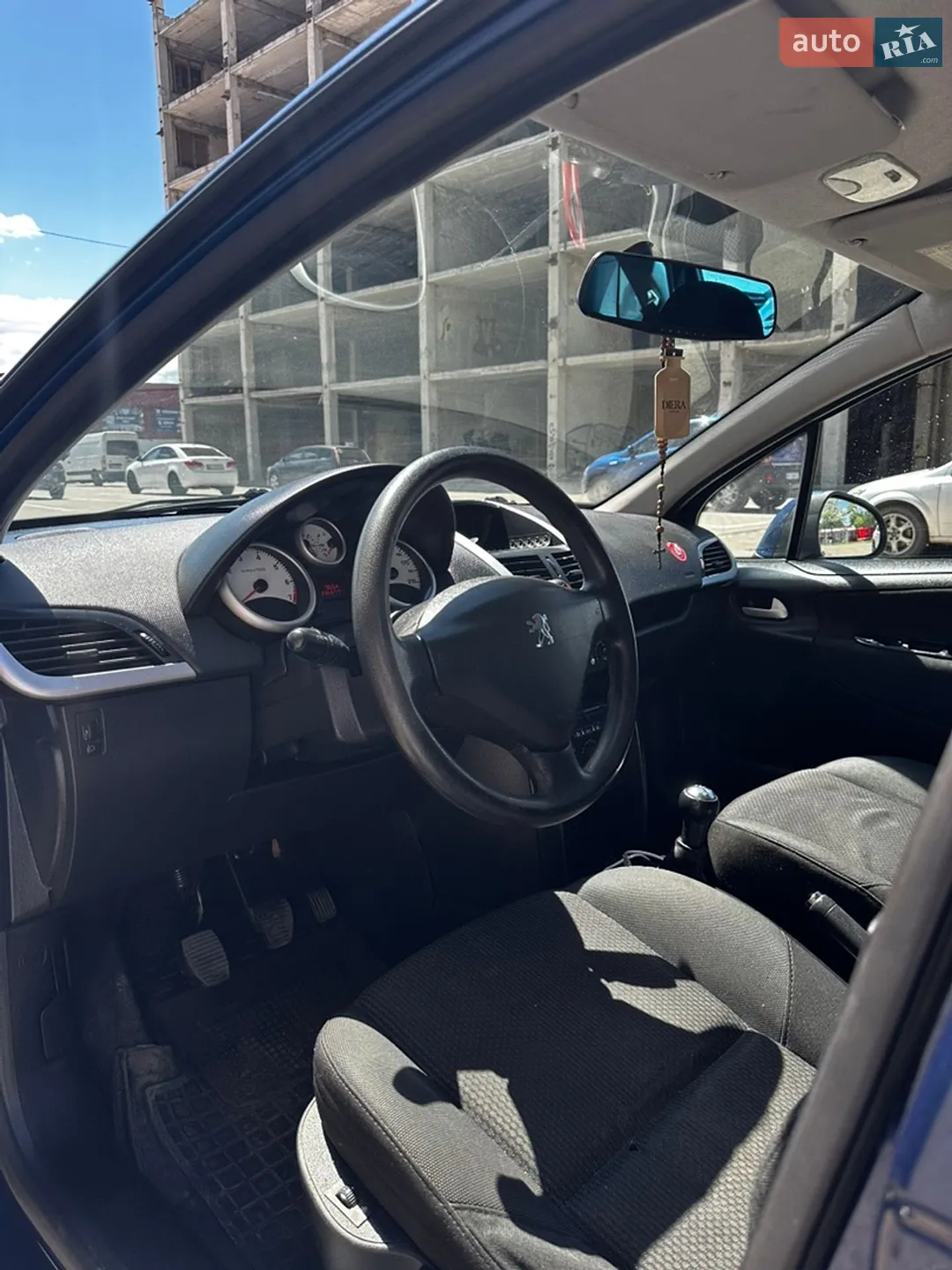 2010 Peugeot 207 - мініатюра 13