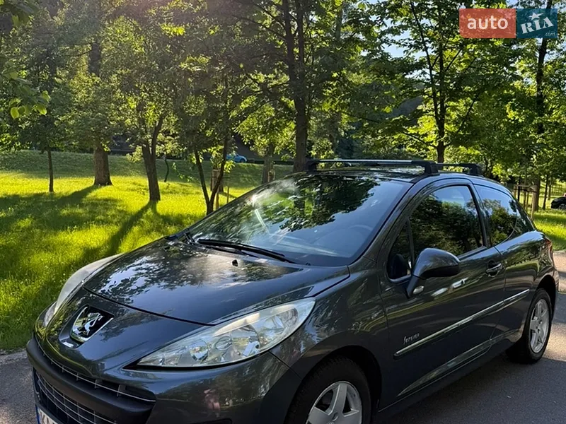 Peugeot 207 2012