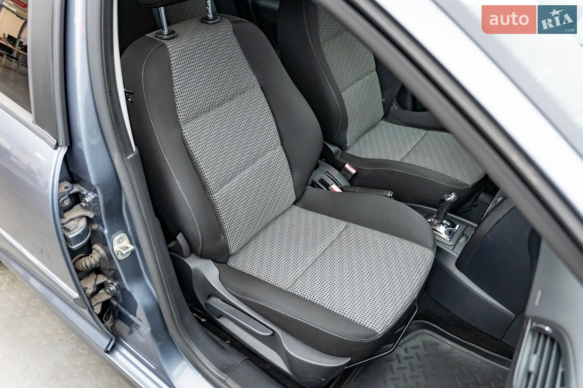 2010 Peugeot 207 - мініатюра 19