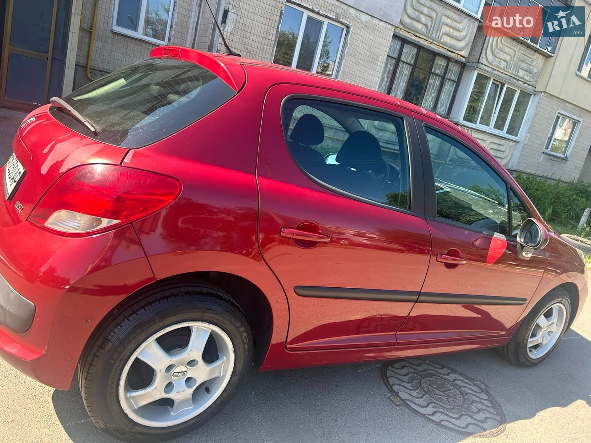2010 Peugeot 207 - мініатюра 2