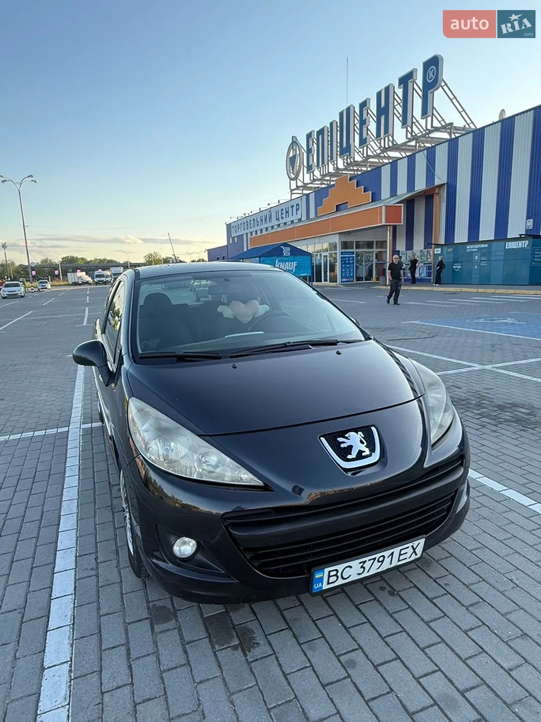 2011 Peugeot 207 - мініатюра 2