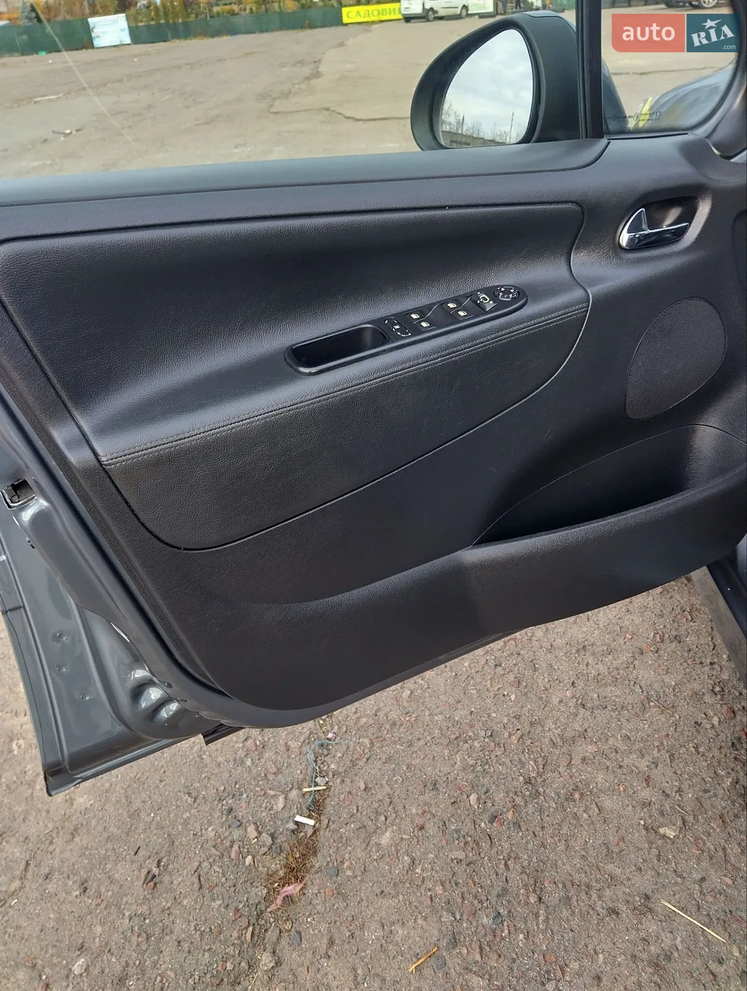2011 Peugeot 207 - мініатюра 23