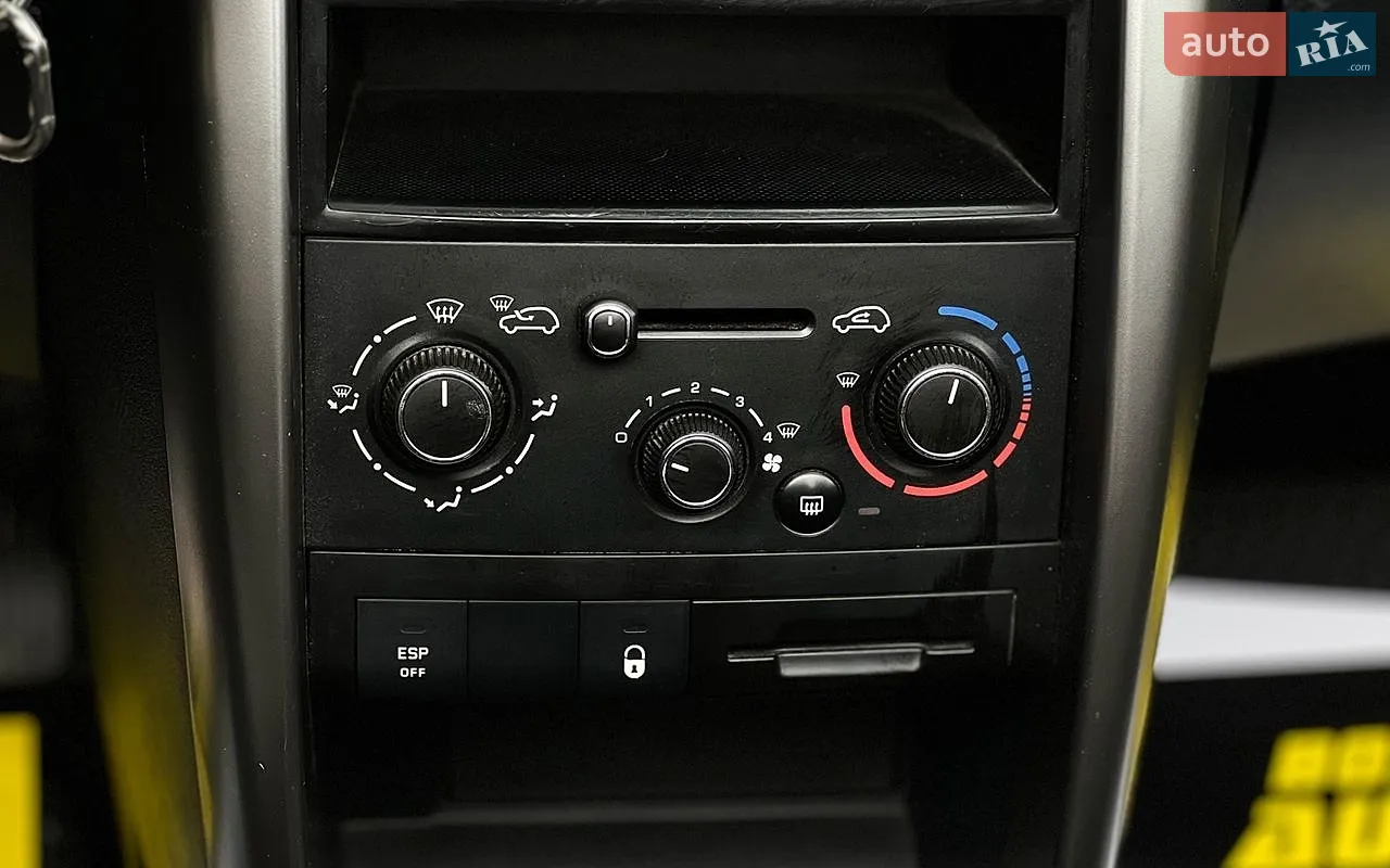 2010 Peugeot 207 - мініатюра 15