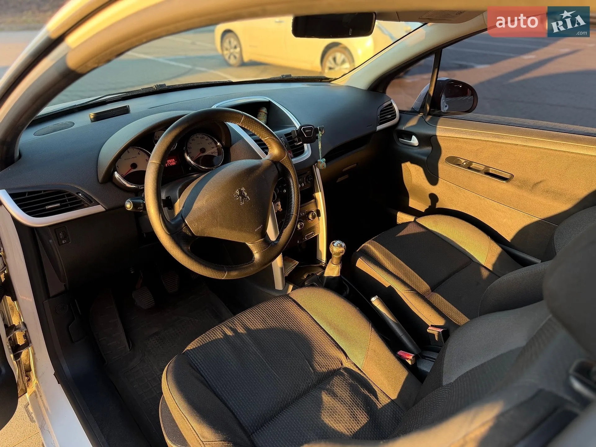 2011 Peugeot 207 - мініатюра 21
