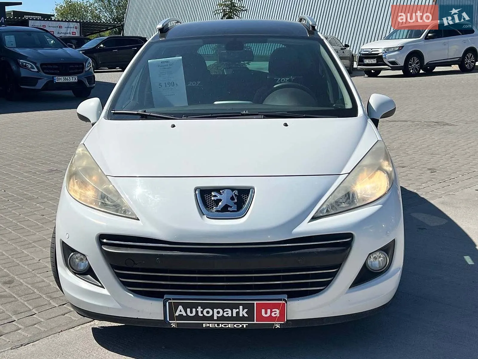 2010 Peugeot 207 - мініатюра 2