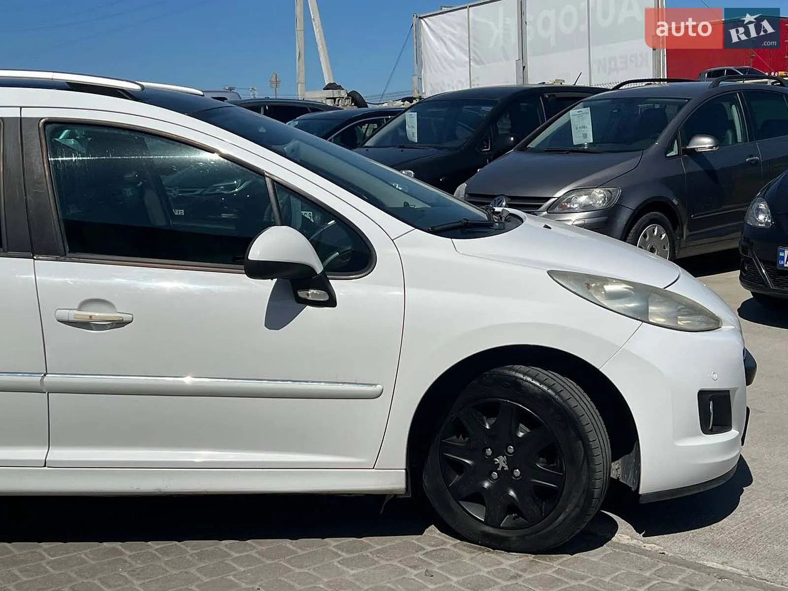 2010 Peugeot 207 - мініатюра 11