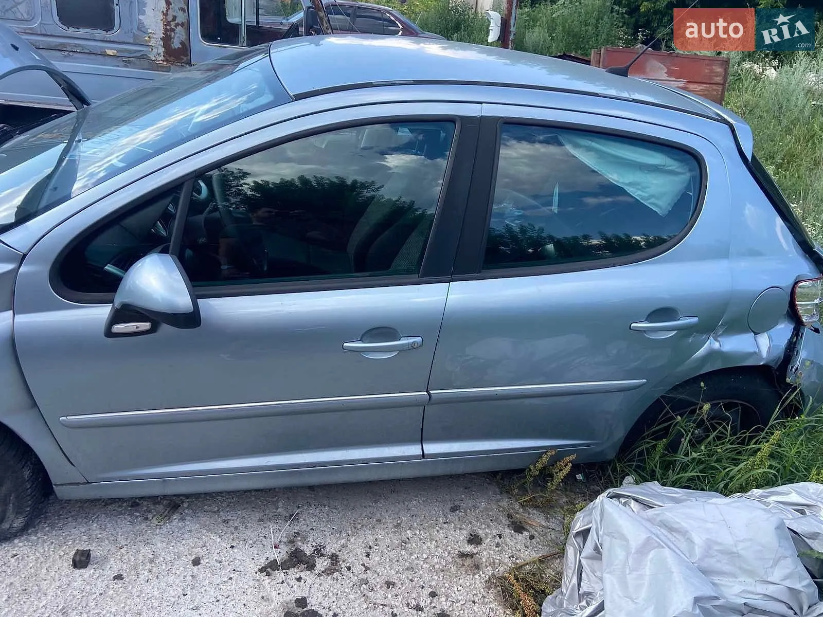2010 Peugeot 207 - мініатюра 3