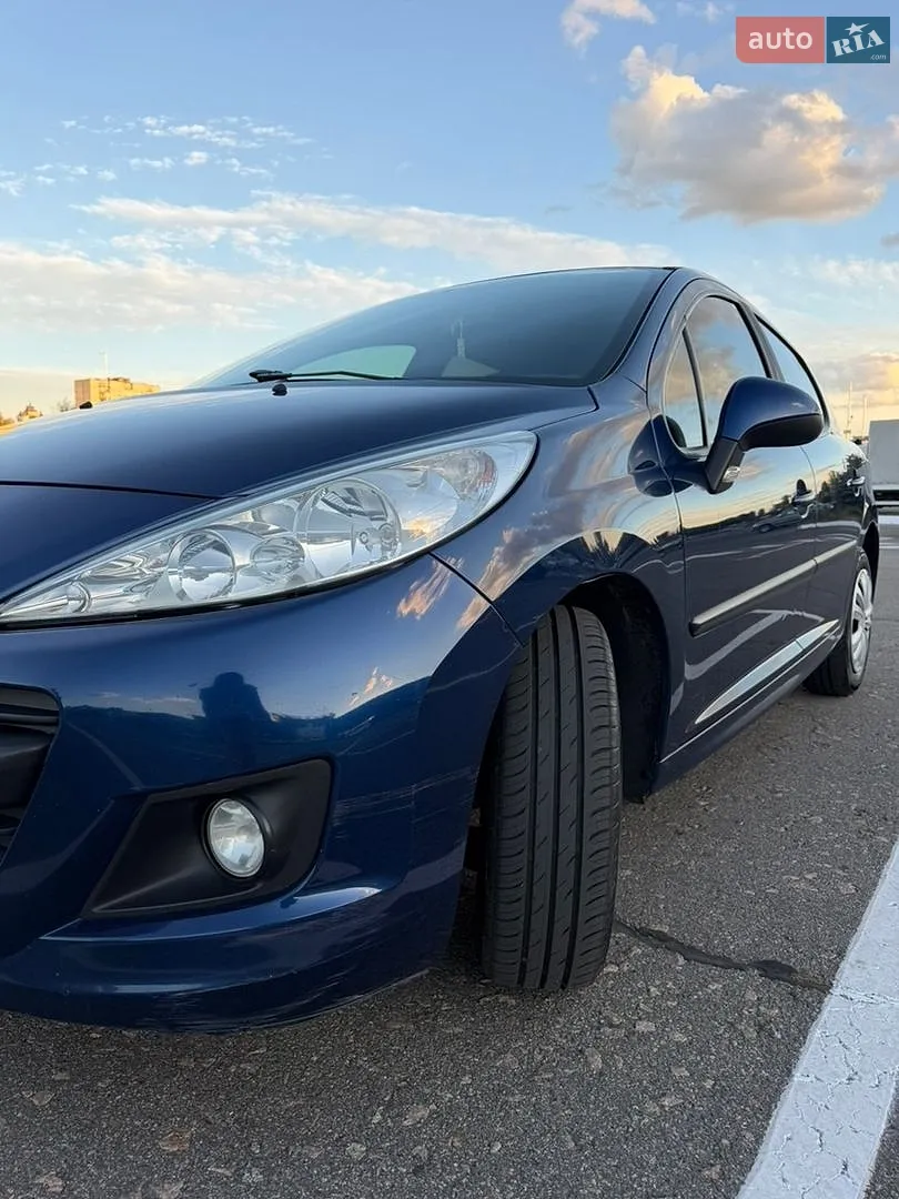 2010 Peugeot 207 - мініатюра 8