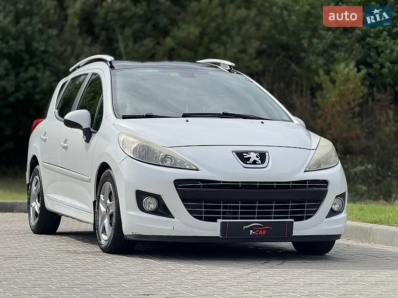Peugeot 207 2012