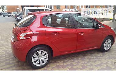 Хэтчбек Peugeot 208 2015 в Одессе