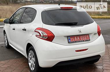 Хэтчбек Peugeot 208 2014 в Луцке