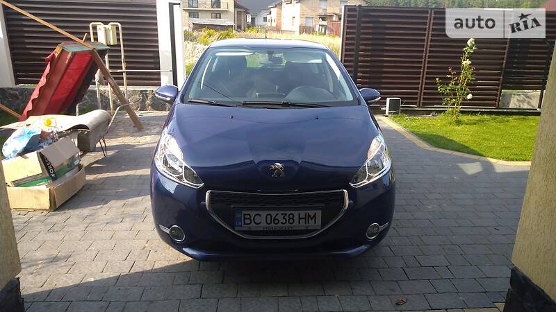 Хетчбек Peugeot 208 2013 в Львові фото 21 Хетчбек Peugeot 208 2013 в Львові