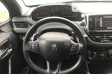 Хэтчбек Peugeot 208 2012 в Львове