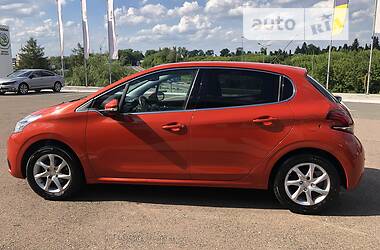 Хэтчбек Peugeot 208 2017 в Тернополе