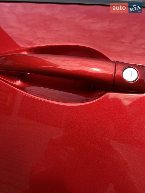 Хетчбек Peugeot 208 2019 в Снятині