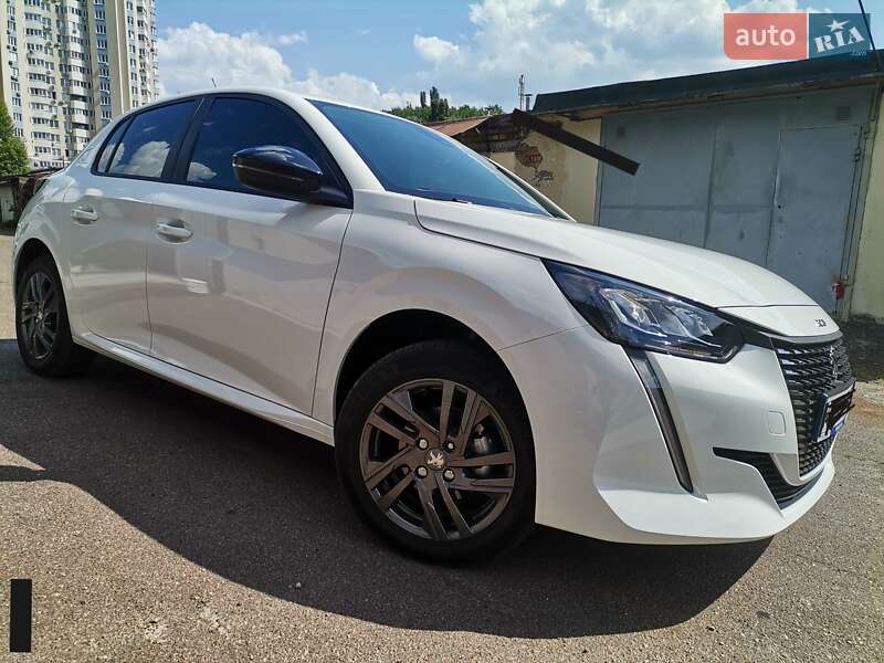 Хетчбек Peugeot 208 2022 в Києві