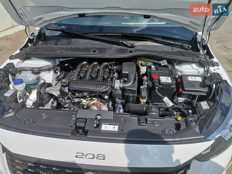 Хетчбек Peugeot 208 2022 в Києві