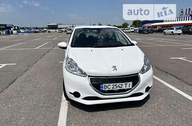 Хетчбек Peugeot 208 2013 в Львові