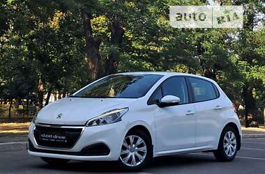 Хетчбек Peugeot 208 2017 в Миколаєві