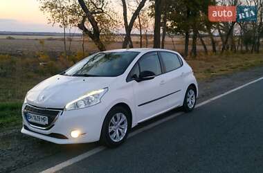 Хэтчбек Peugeot 208 2013 в Лозовой