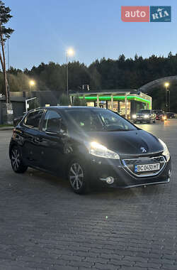 Хетчбек Peugeot 208 2013 в Львові