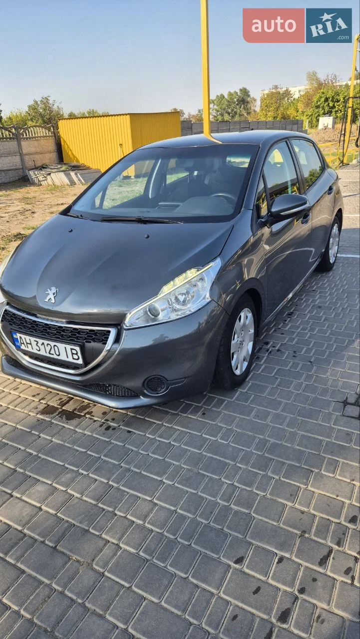 2013 Peugeot 208 - мініатюра 10