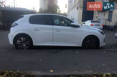 Хэтчбек Peugeot 208 2021 в Киеве