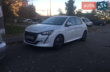 Хэтчбек Peugeot 208 2021 в Киеве